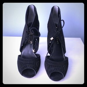 Black peep toe suede sandals
